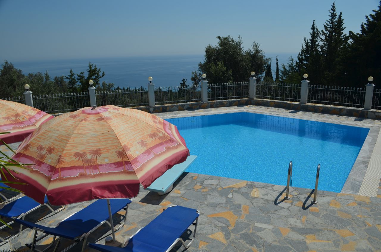 podziwiać wspaniałe wakacje w albańskiej riwiery z najwyższej jakości hoteli w Dhermi