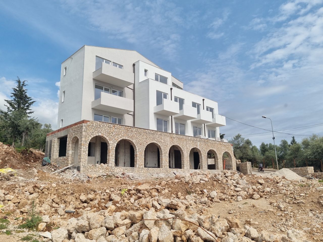 Albanien Immobilien zum Verkauf in Dhermi
