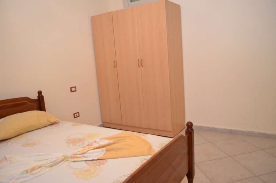 Rent Holiday Apartments in Albania, Durres. Apartment in Durres Next to the Sea.
