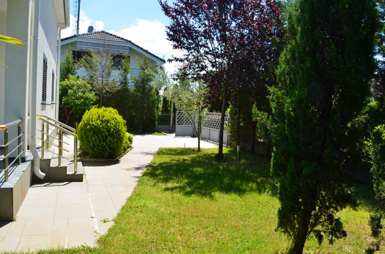 Villa rental for summer holidays in Durres Albania 