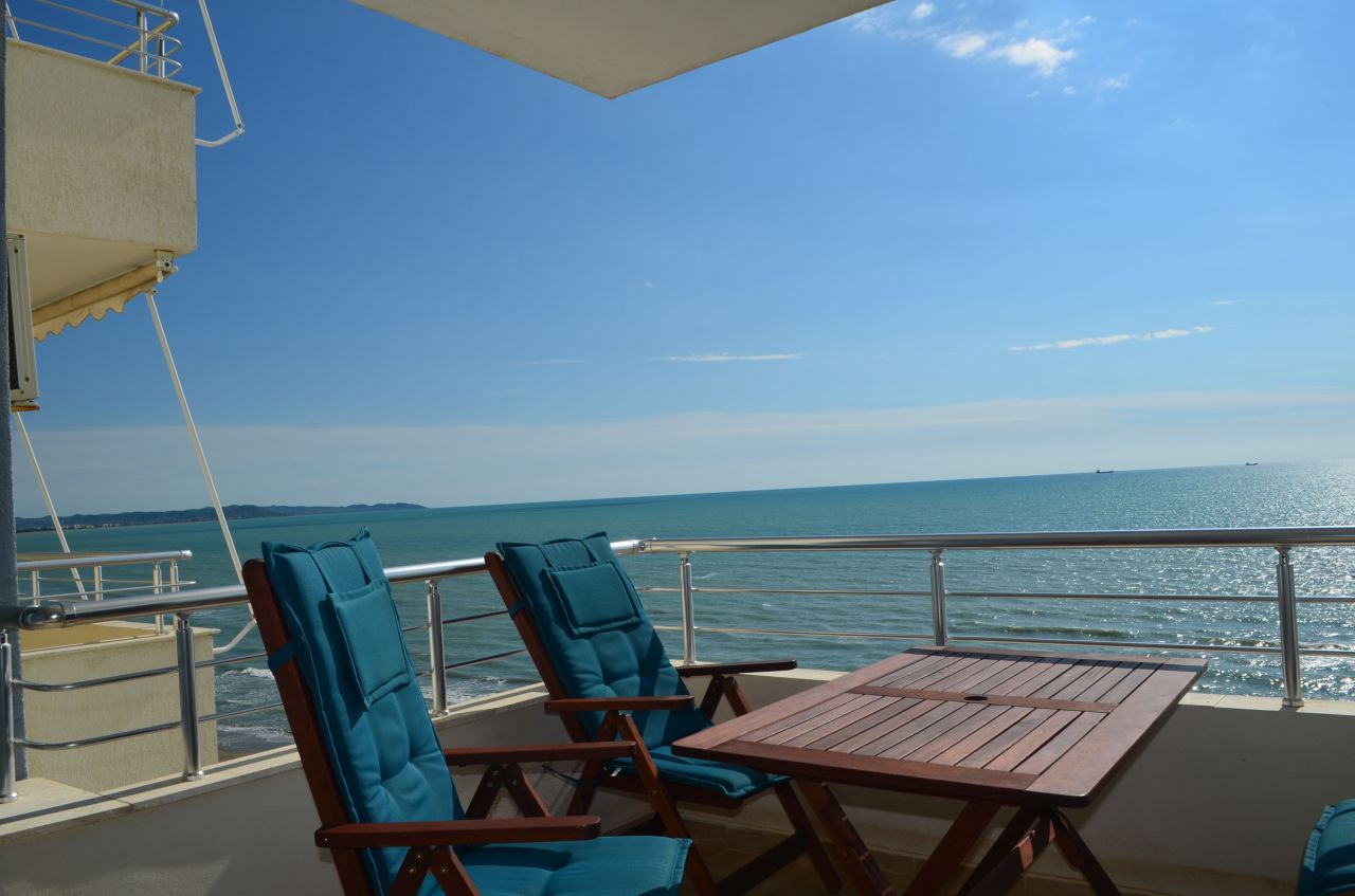 Sea View Apartment für Ferienvermietung in Durres  Albanien