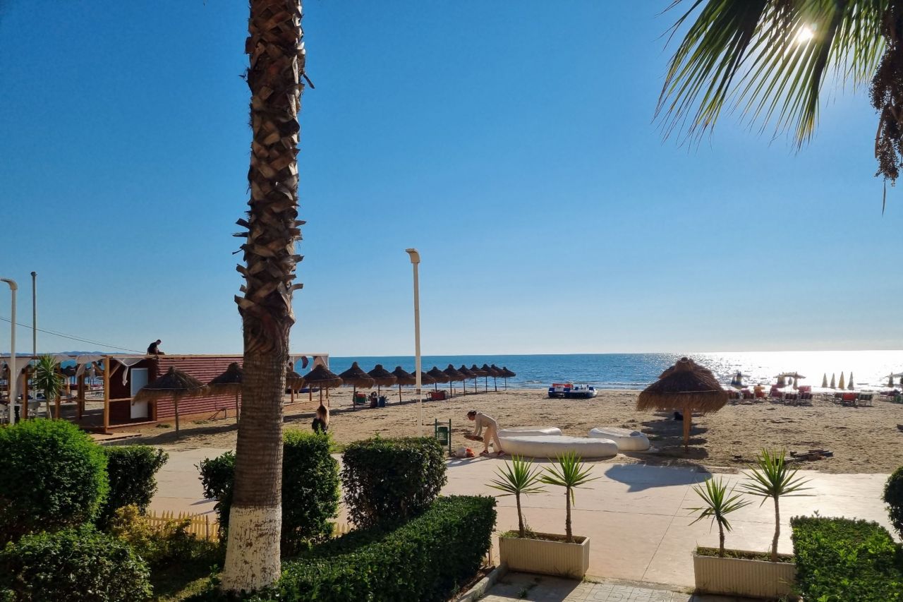 Seaview Holiday Apartment in Durres