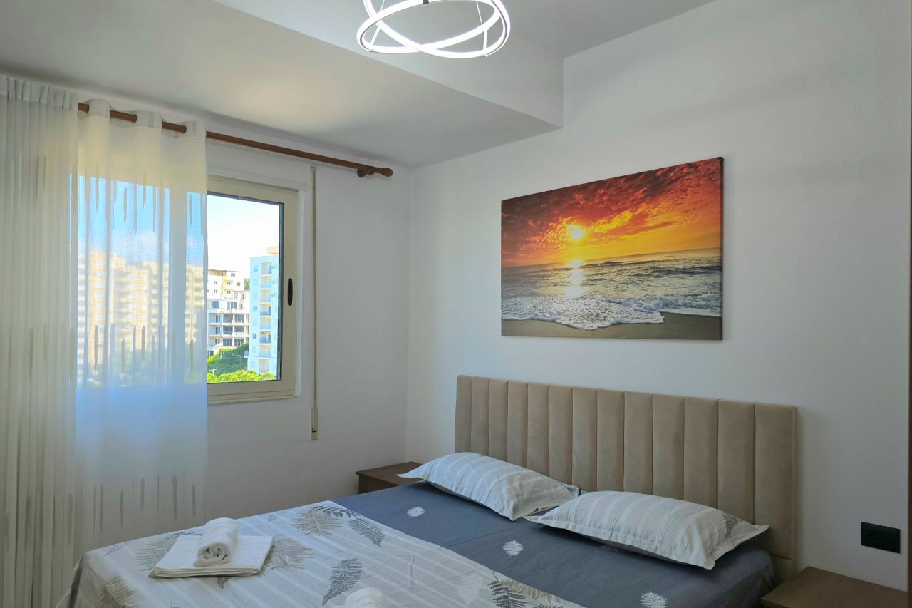 Seaview Holiday Apartment in Durres