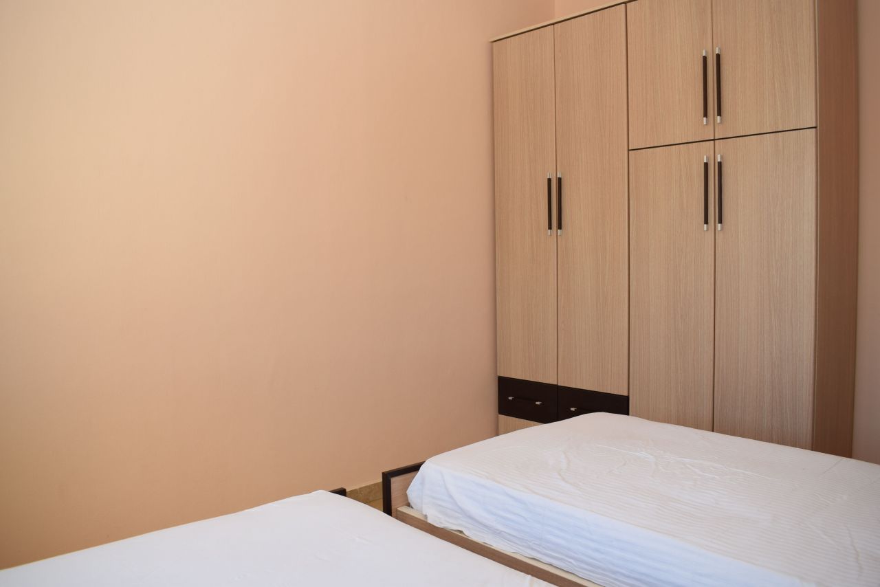 Apartament pushimi me qera ne Durres, ne breg te Detit Adriatik