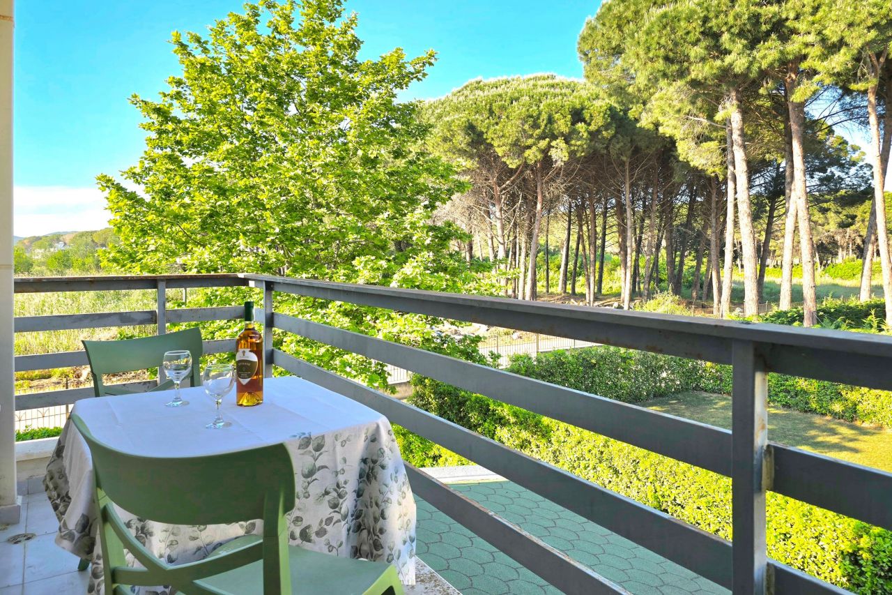 Affito Casa Vacanze A Gjiri i Lalzit Complesso Lura 2