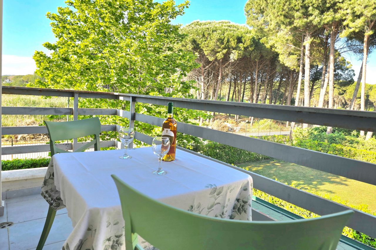 Affito Casa Vacanze A Gjiri i Lalzit Complesso Lura 2