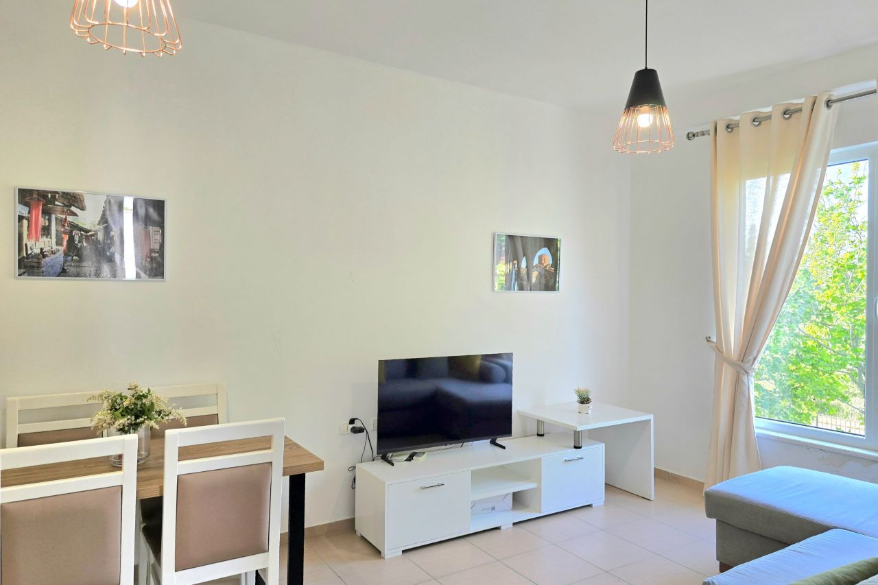 Affitto Case Vacanze A Gjiri I Lalzit Complesso Lura 2