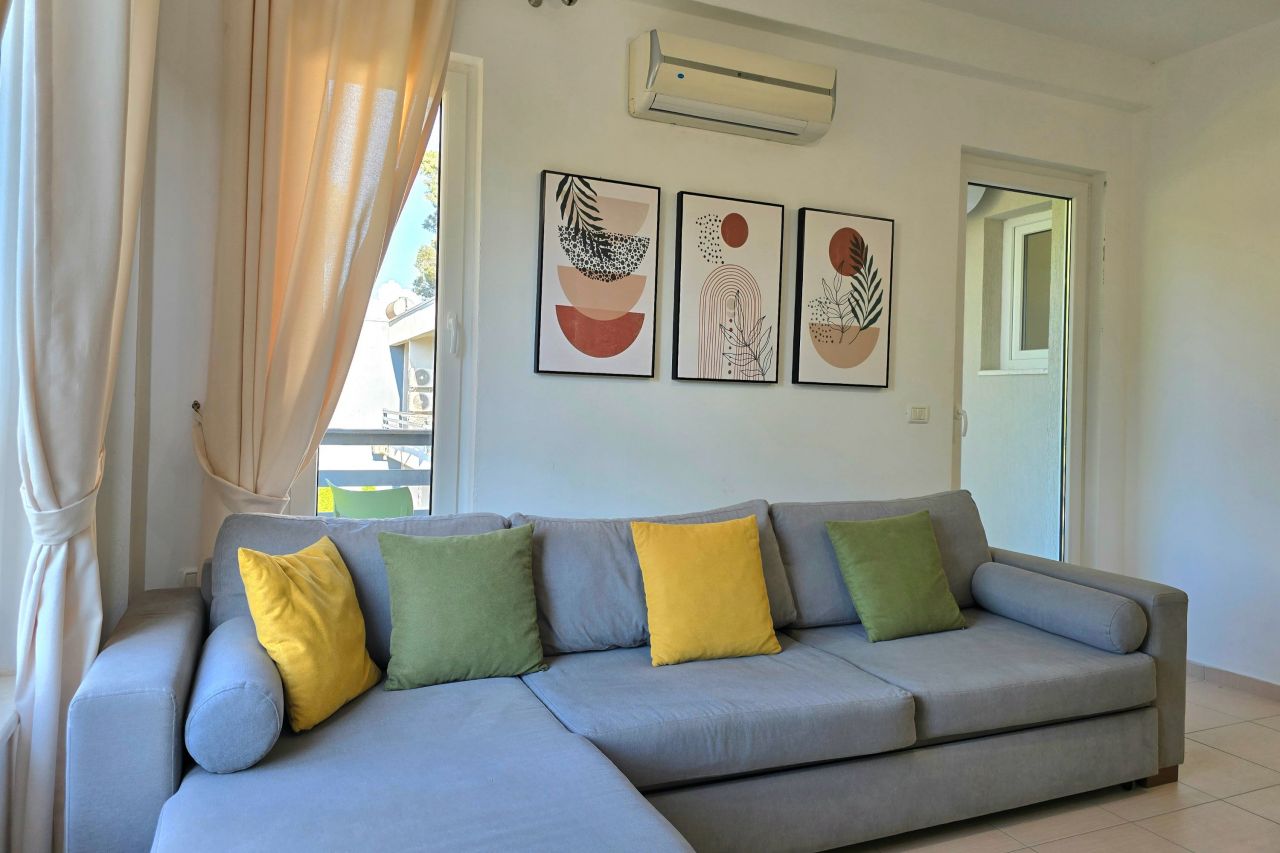 Affito Casa Vacanze A Gjiri i Lalzit Complesso Lura 2