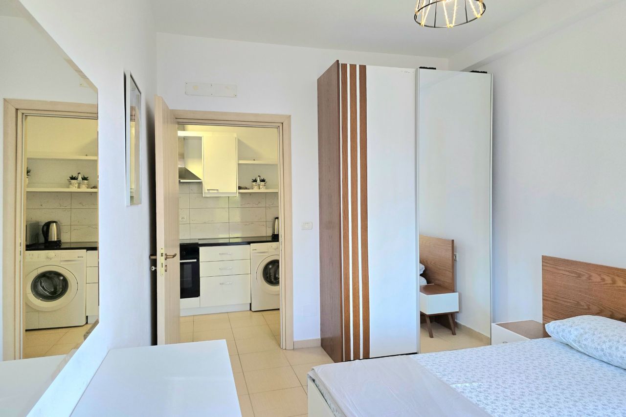 Affitto Case Vacanze A Gjiri I Lalzit Complesso Lura 2