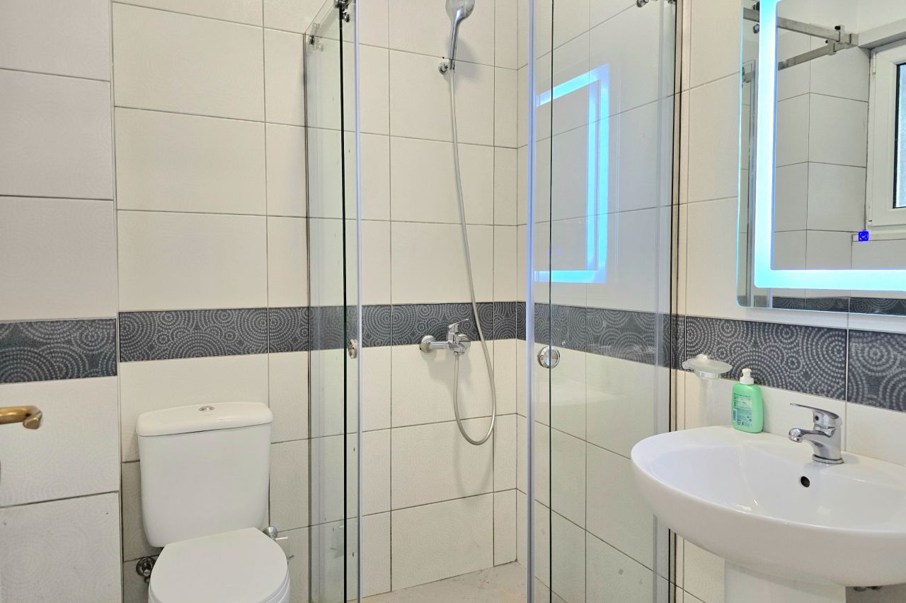 Affitto Case Vacanze A Gjiri I Lalzit Complesso Lura 2