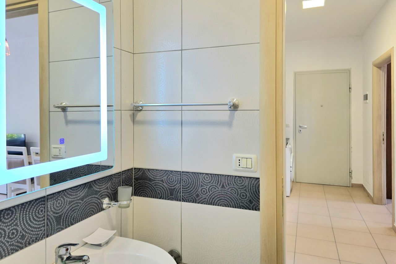 Affito Casa Vacanze A Gjiri i Lalzit Complesso Lura 2