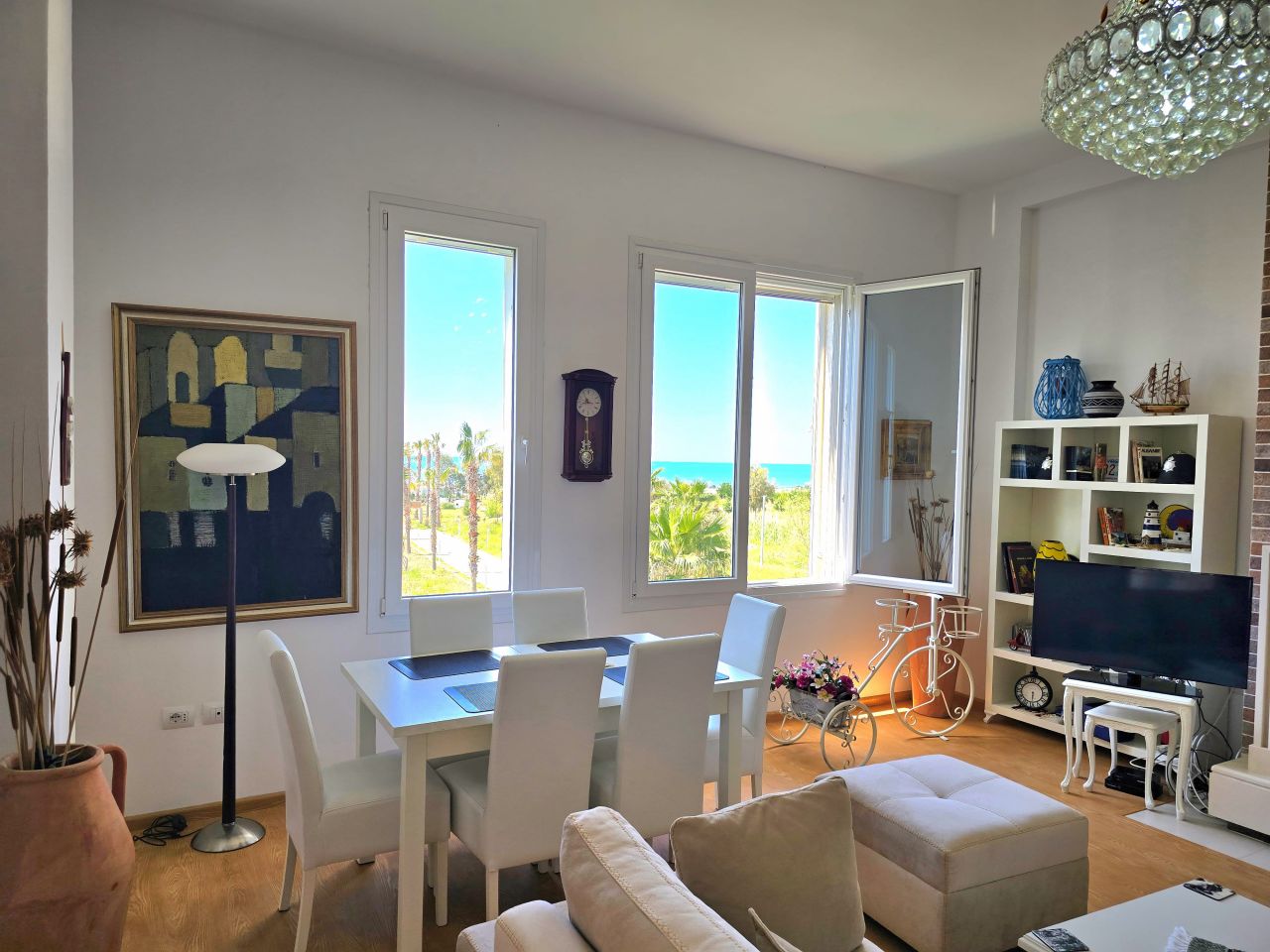 21 Gjiri I Lalzit, 2015, Durres