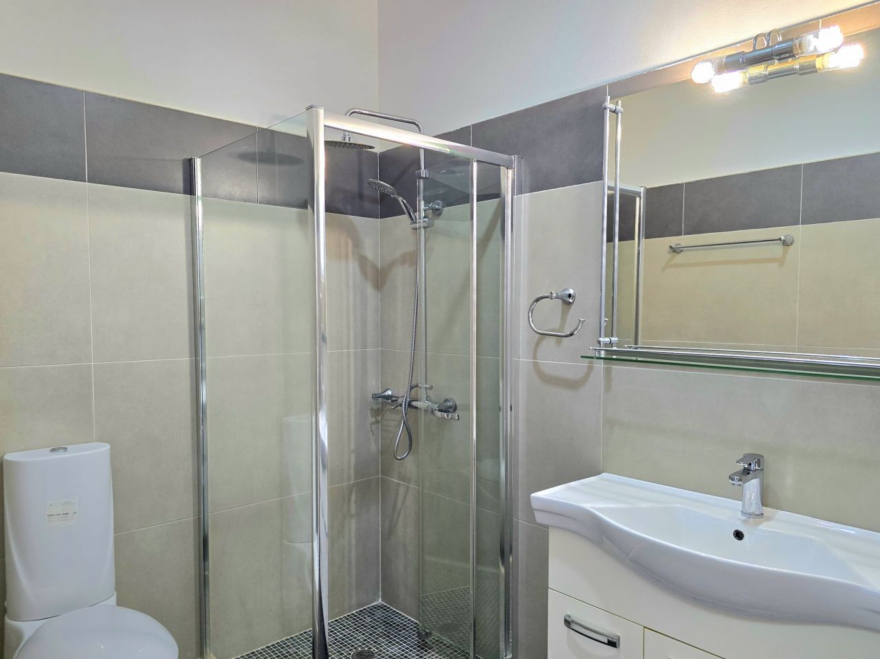 Ferienwohnung Mit Meerblick in Lalzit Bay, Durres