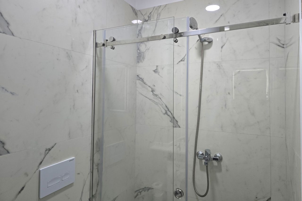 12 Golem, 2504, Durres, Albania 