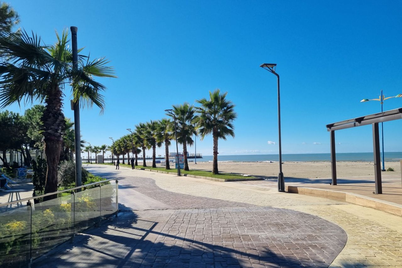 12 Qerret, 2504, Durres, Albania 