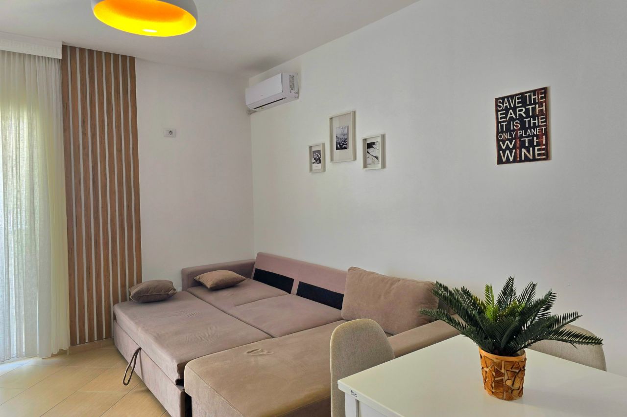 12 Qerret, 2504, Durres, Albania