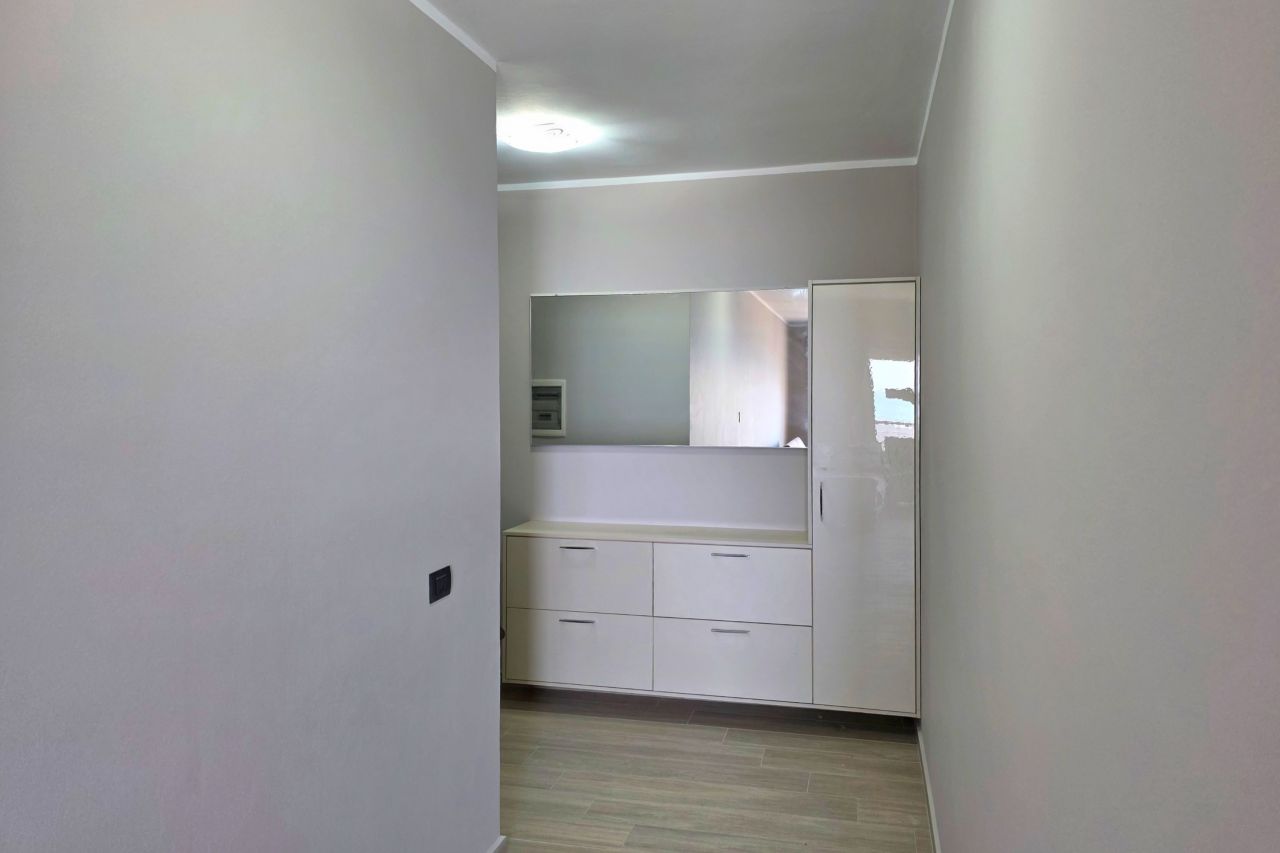 Albania Holiday Apartment For Rent In Durres Beachfront With Two Bedrooms For Five People