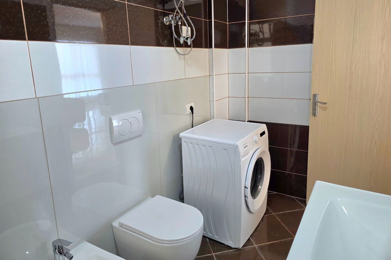 Seaview Holiday Apartment For Rent In Durres, Albania