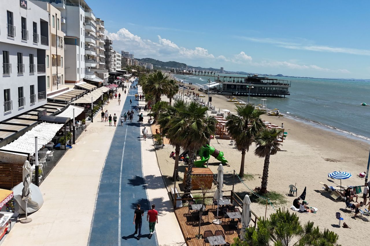 12 Durres, 2001, Albania