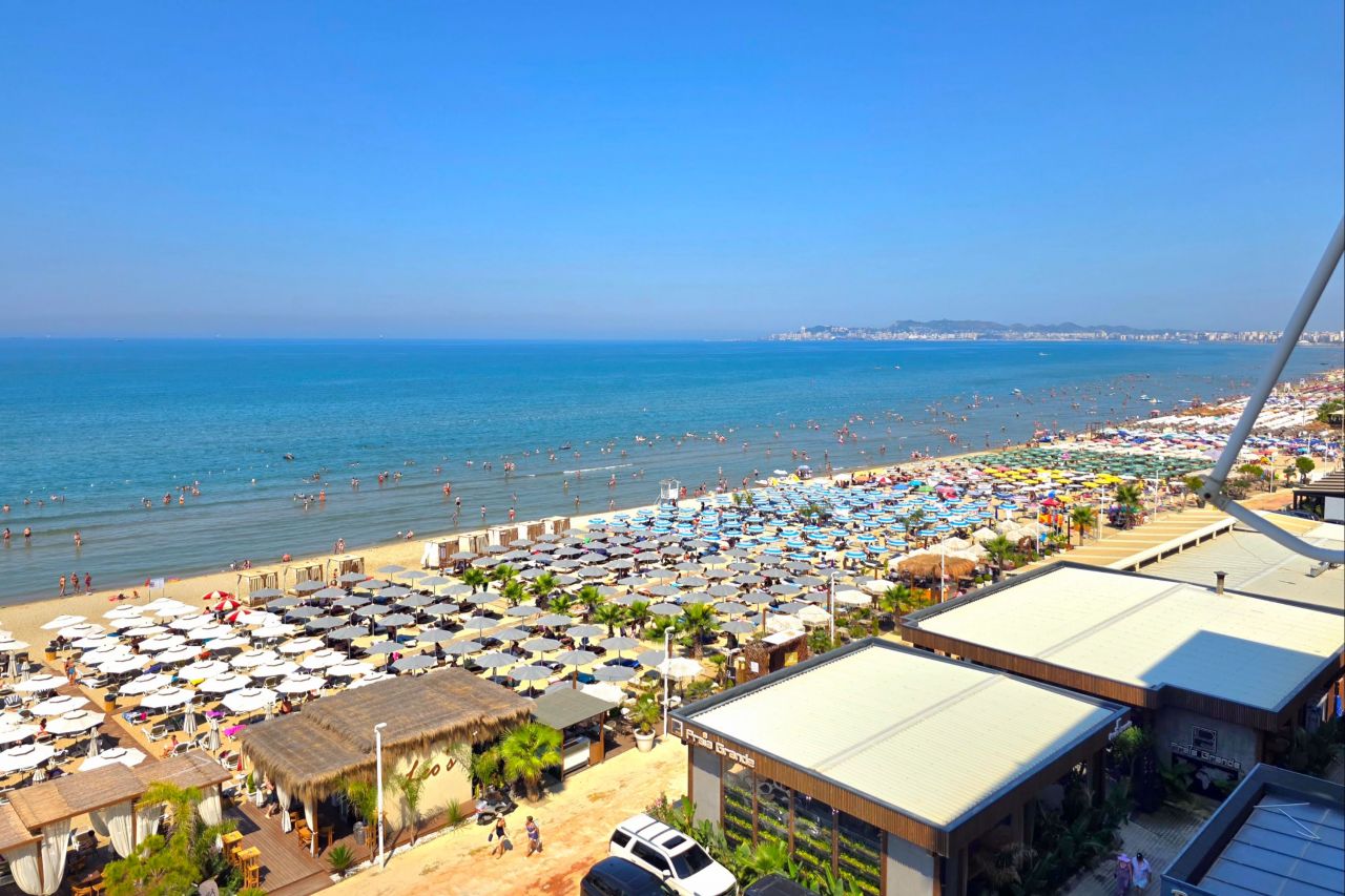 Beachfront And Sea View Holiday Apartment In Durres Albania