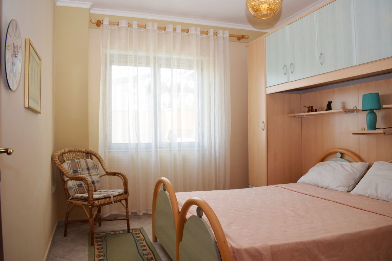 Appartamento di vacanze con una camera a Durrazzo