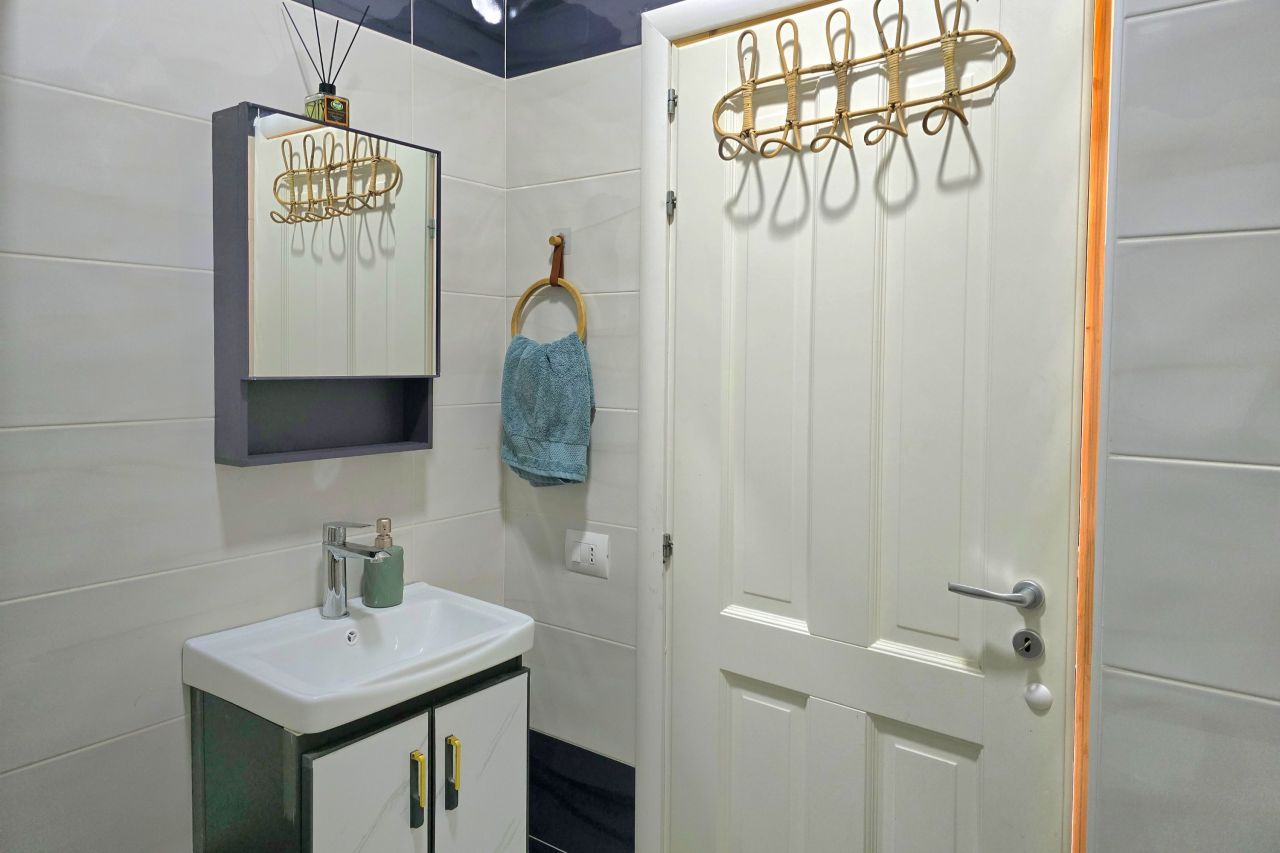 21 Lalzit Bay, 2015, Durres, Albania