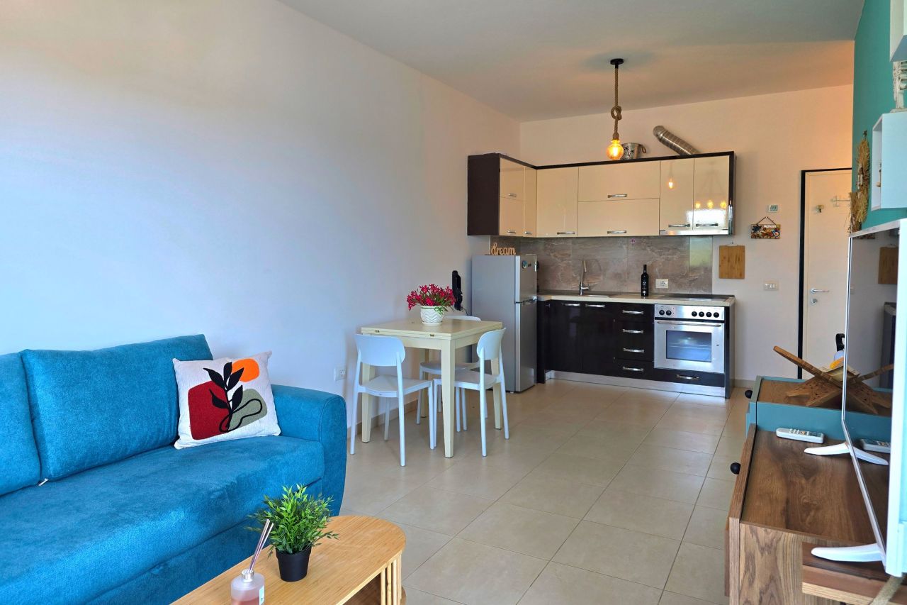 21 Lalzit Bay, 2015, Durres, Albania