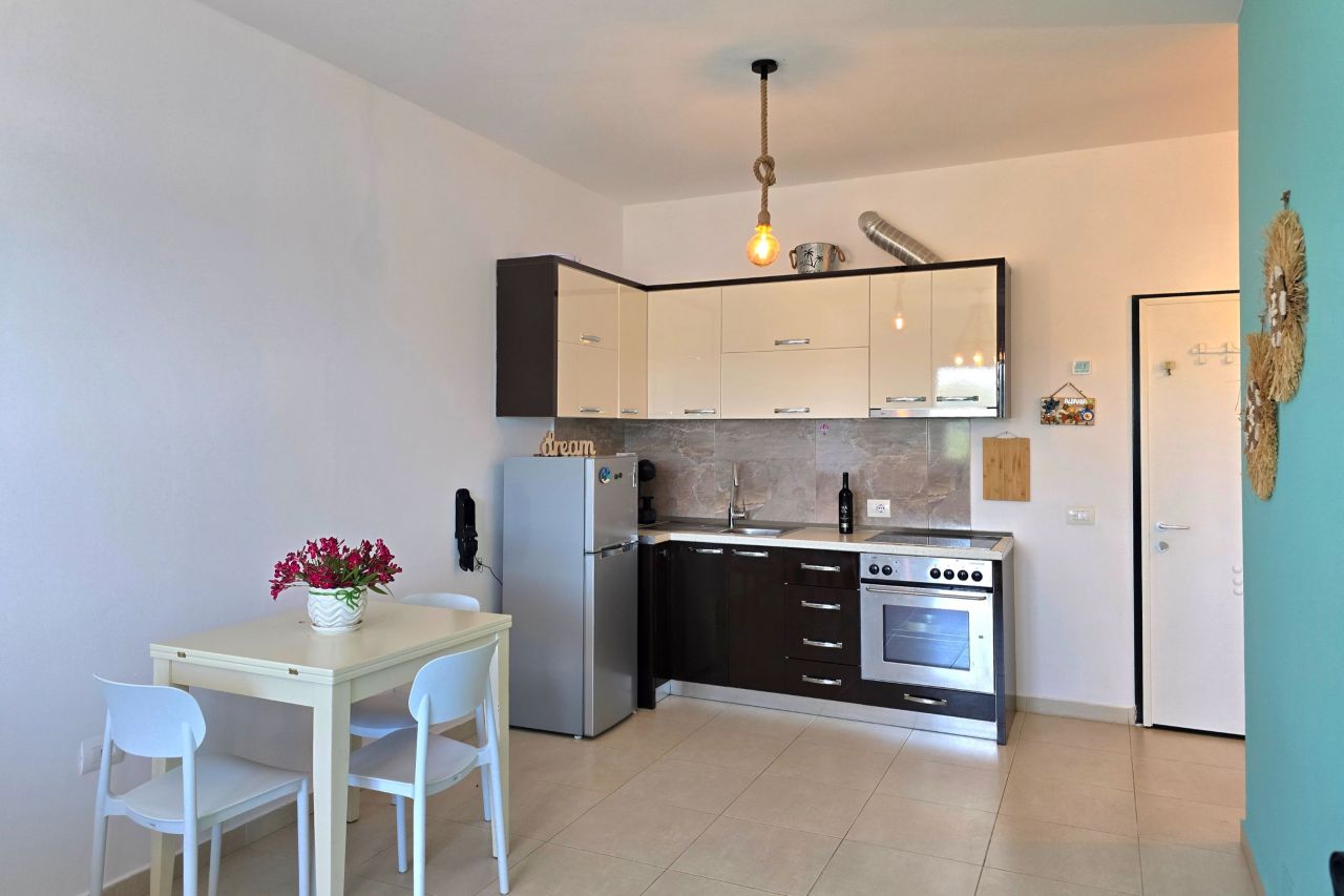 21 Lalzit Bay, 2015, Durres, Albania