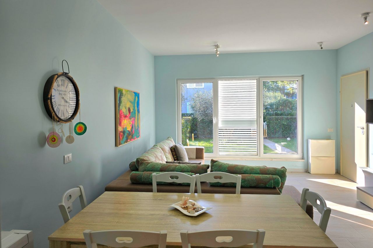 Vacation Apartment With Garden In Lalzit Bay Durres Albania