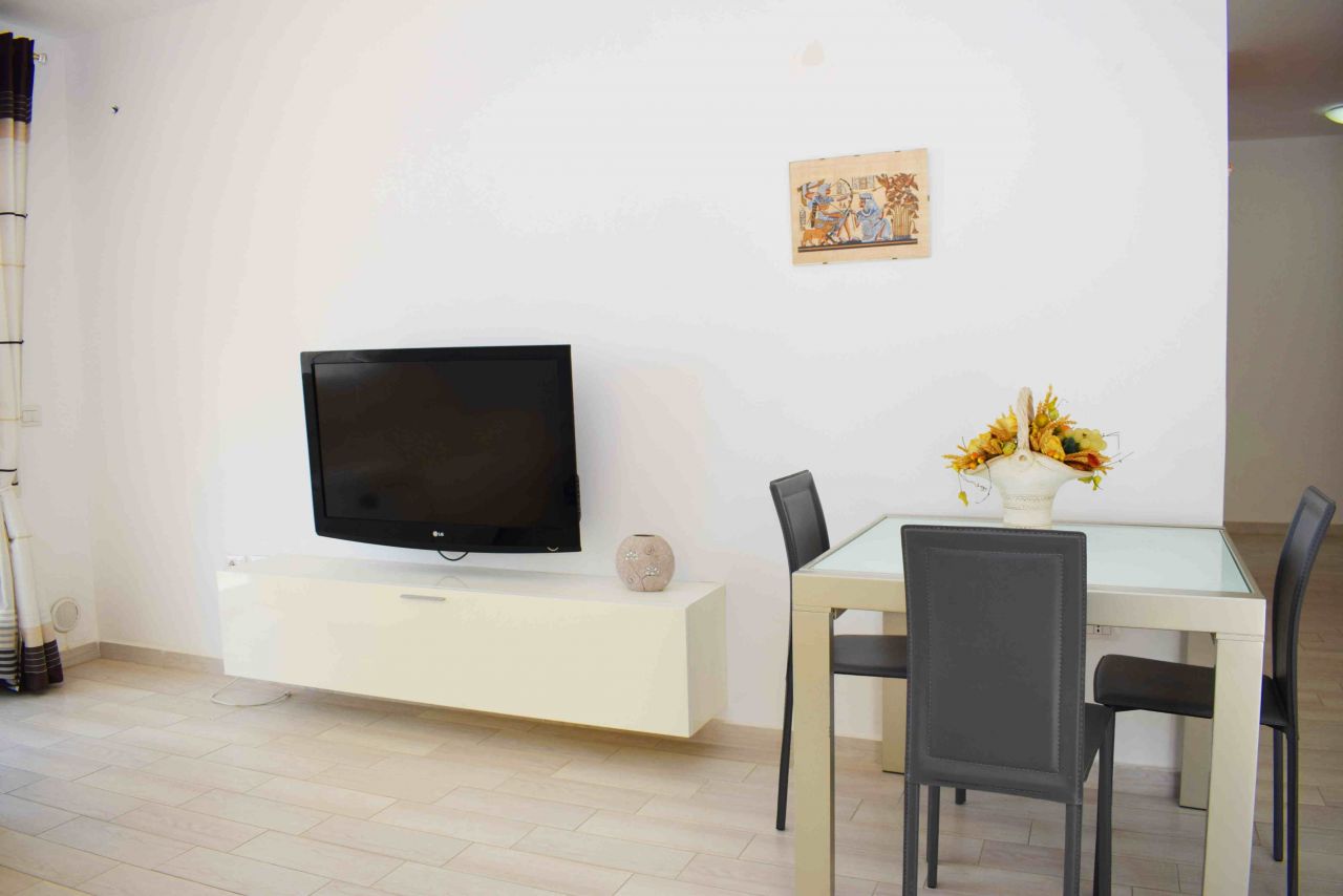 Rent Vacation Apartment in Durres