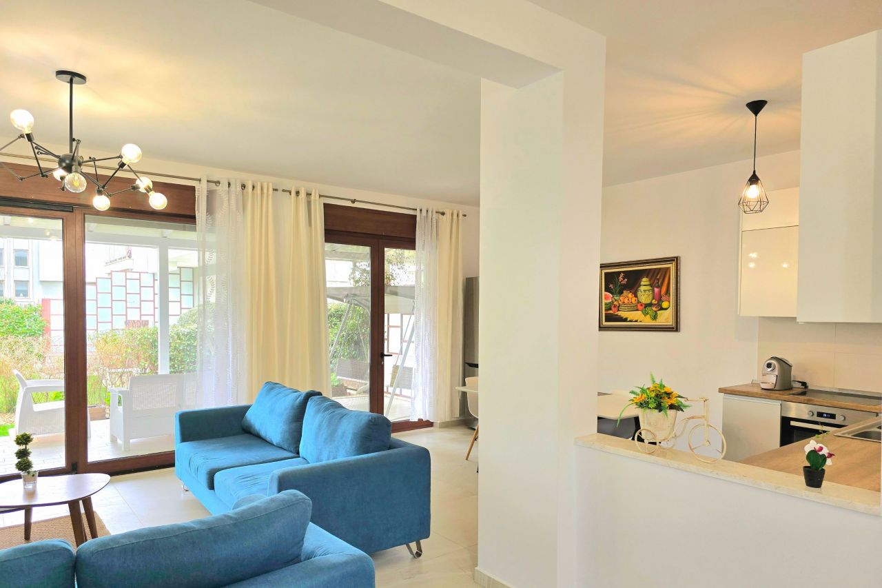 Rent Holiday Villa at Perla Resort Lalzit Bay