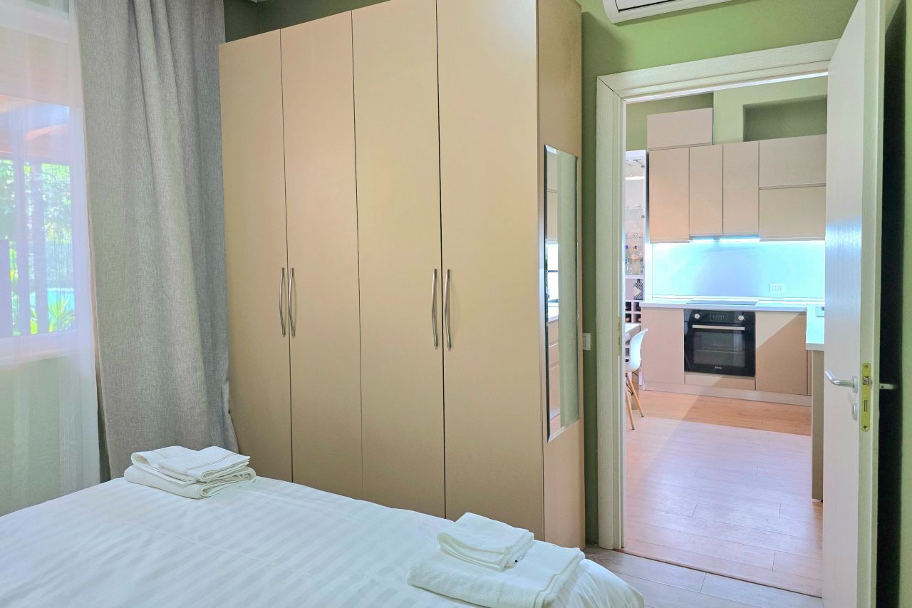 21 Lalzit Bay, 2015, Durres, Albania