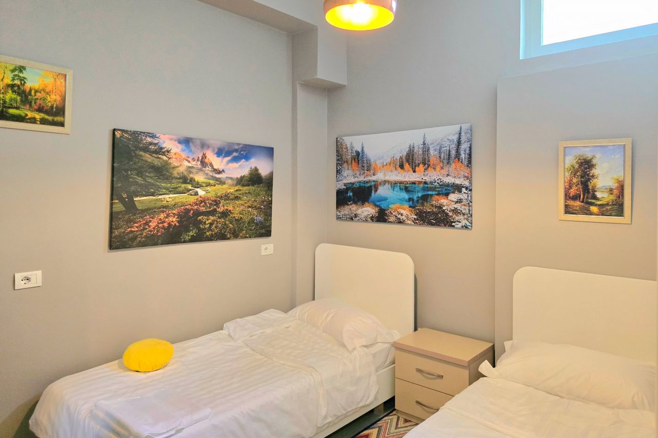 Floral Apartament Lura 3, Gjiri i Lalzit