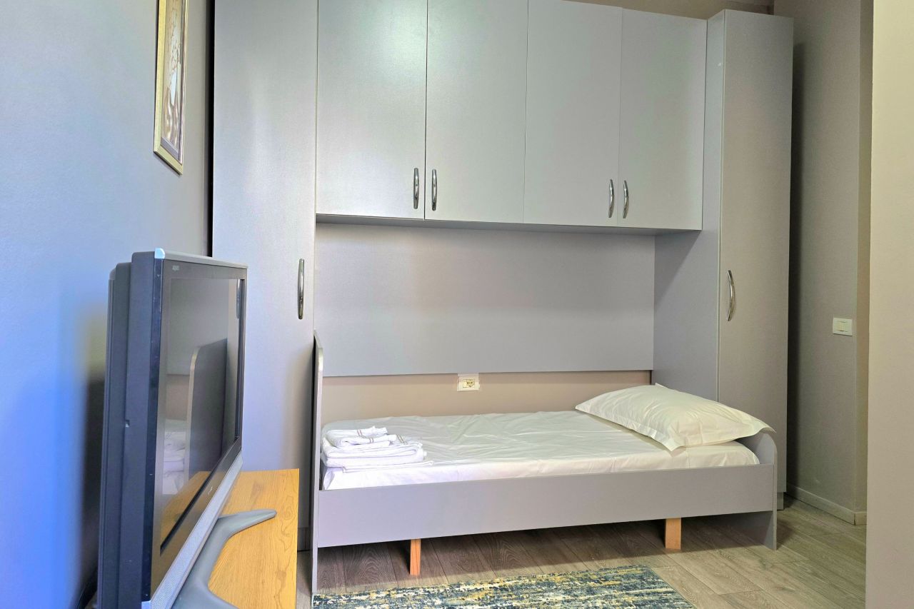 21 Lalzit Bay, 2015, Durres, Albania