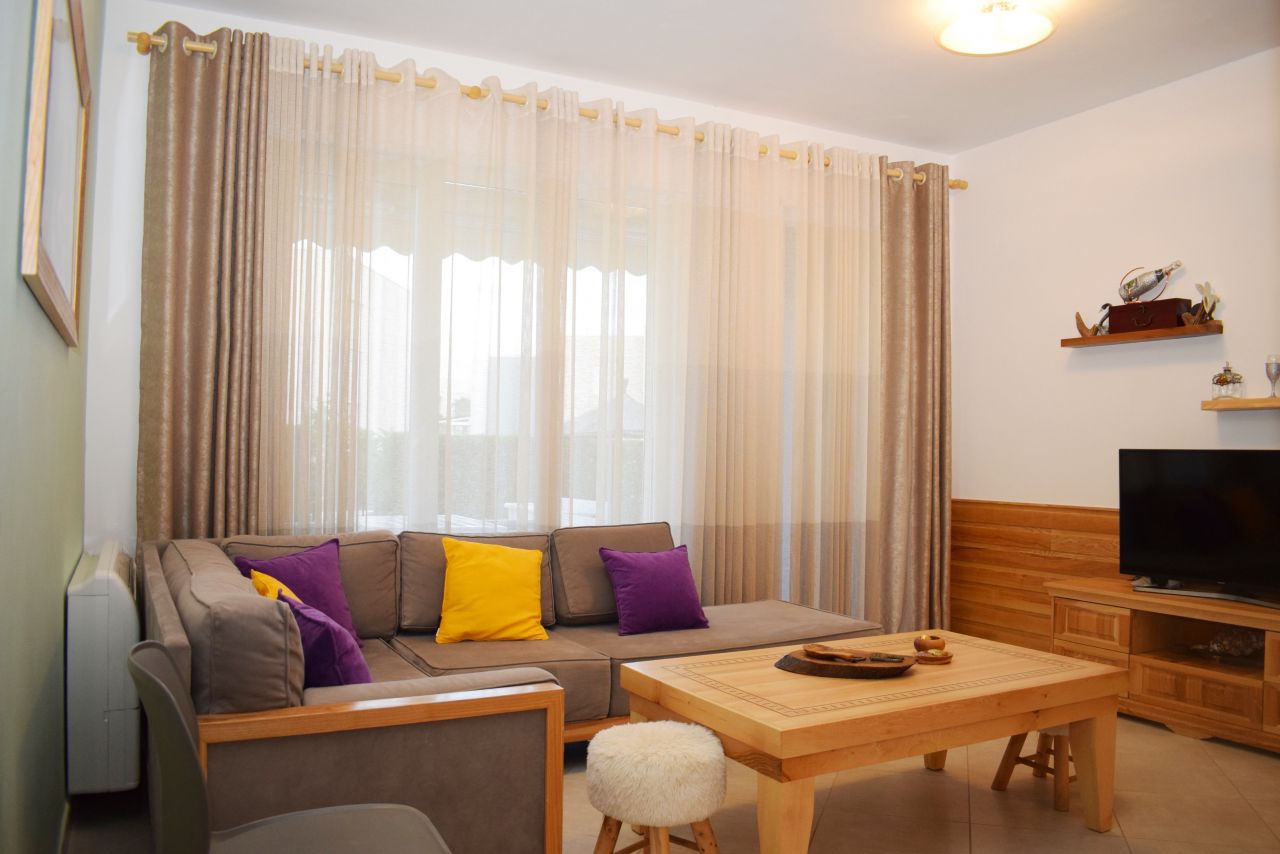 Appartamento Moderno in Affitto Lura 3 Resort
