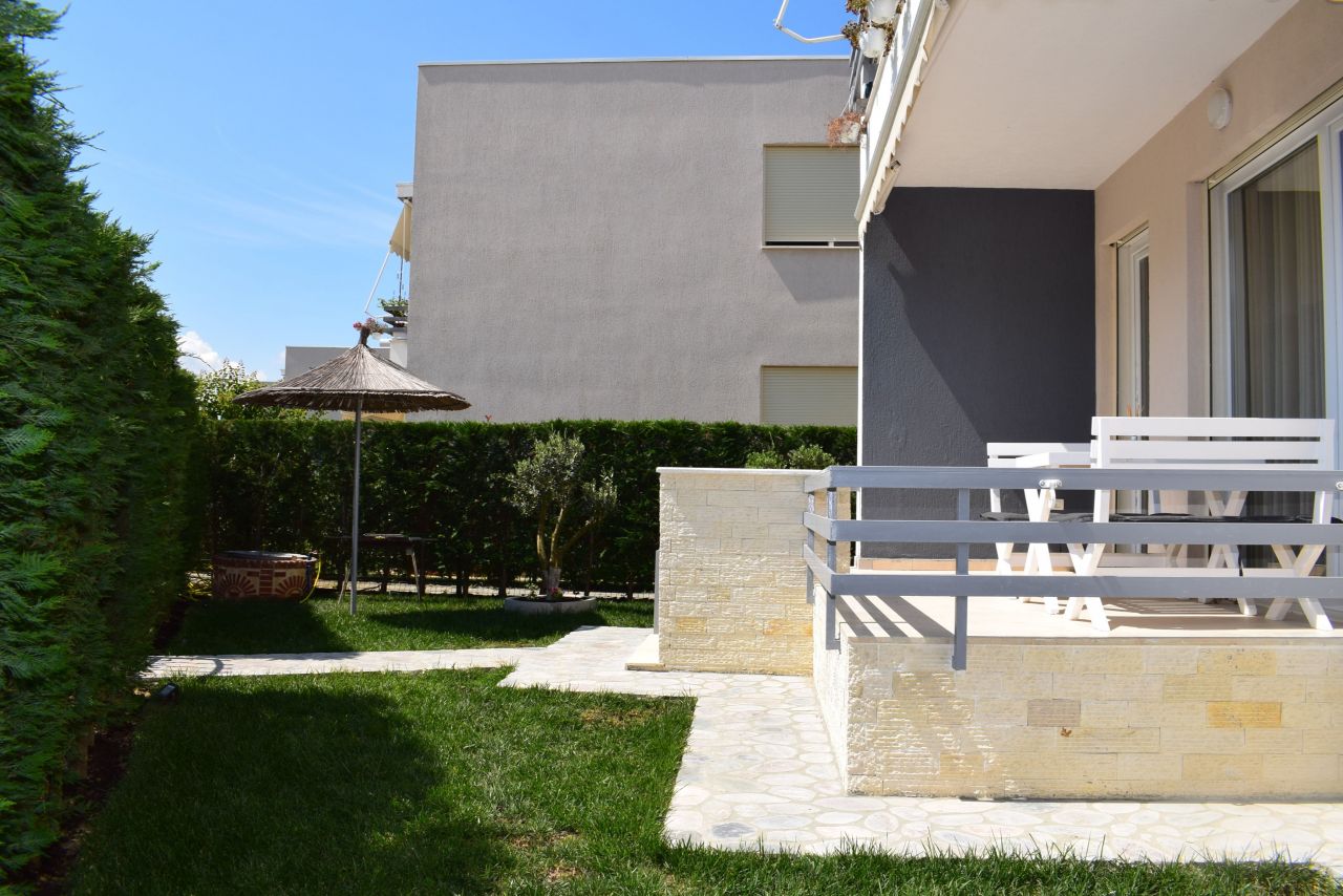 Modern Apartment with Garden for Rent at Lura 3 Resort