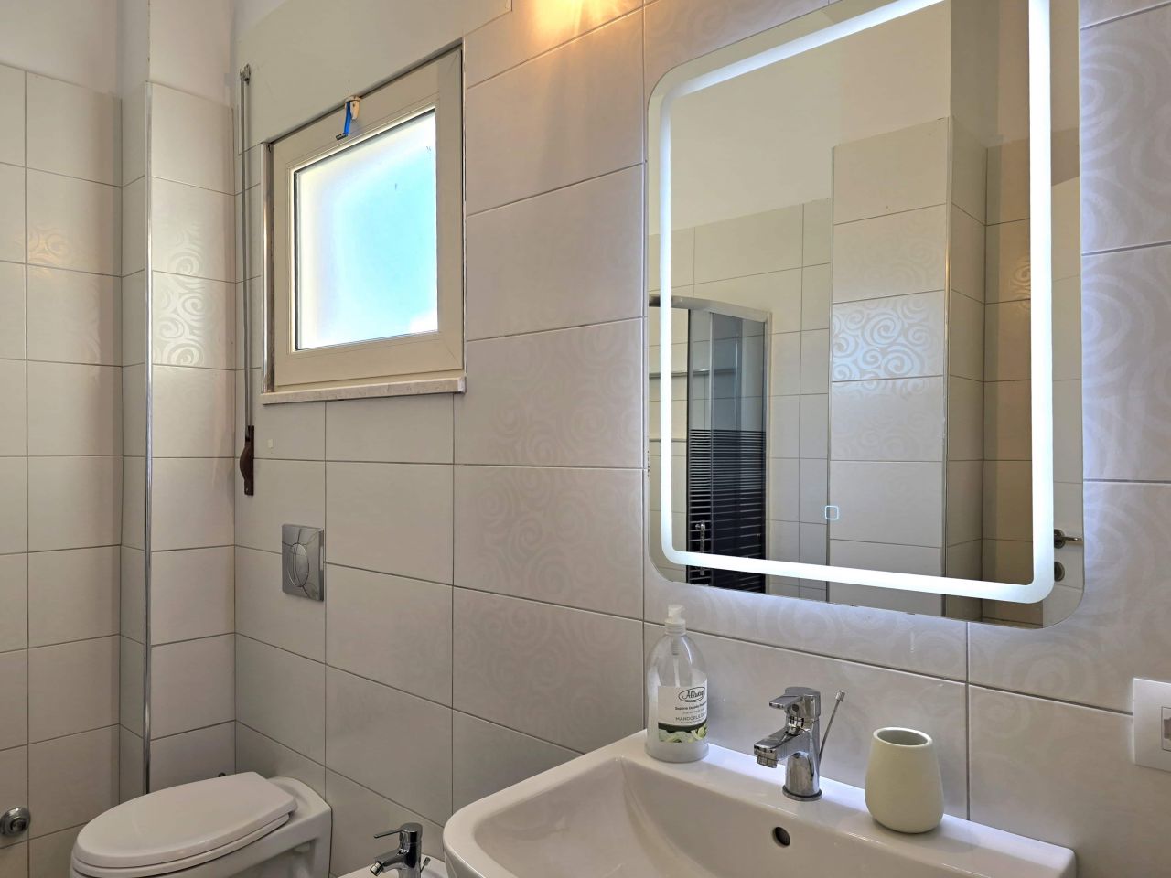 Apartament 2+1 Per Qira Pushimesh Ne Perla Resort Gjiri I Lalzit Durres Shqiperi