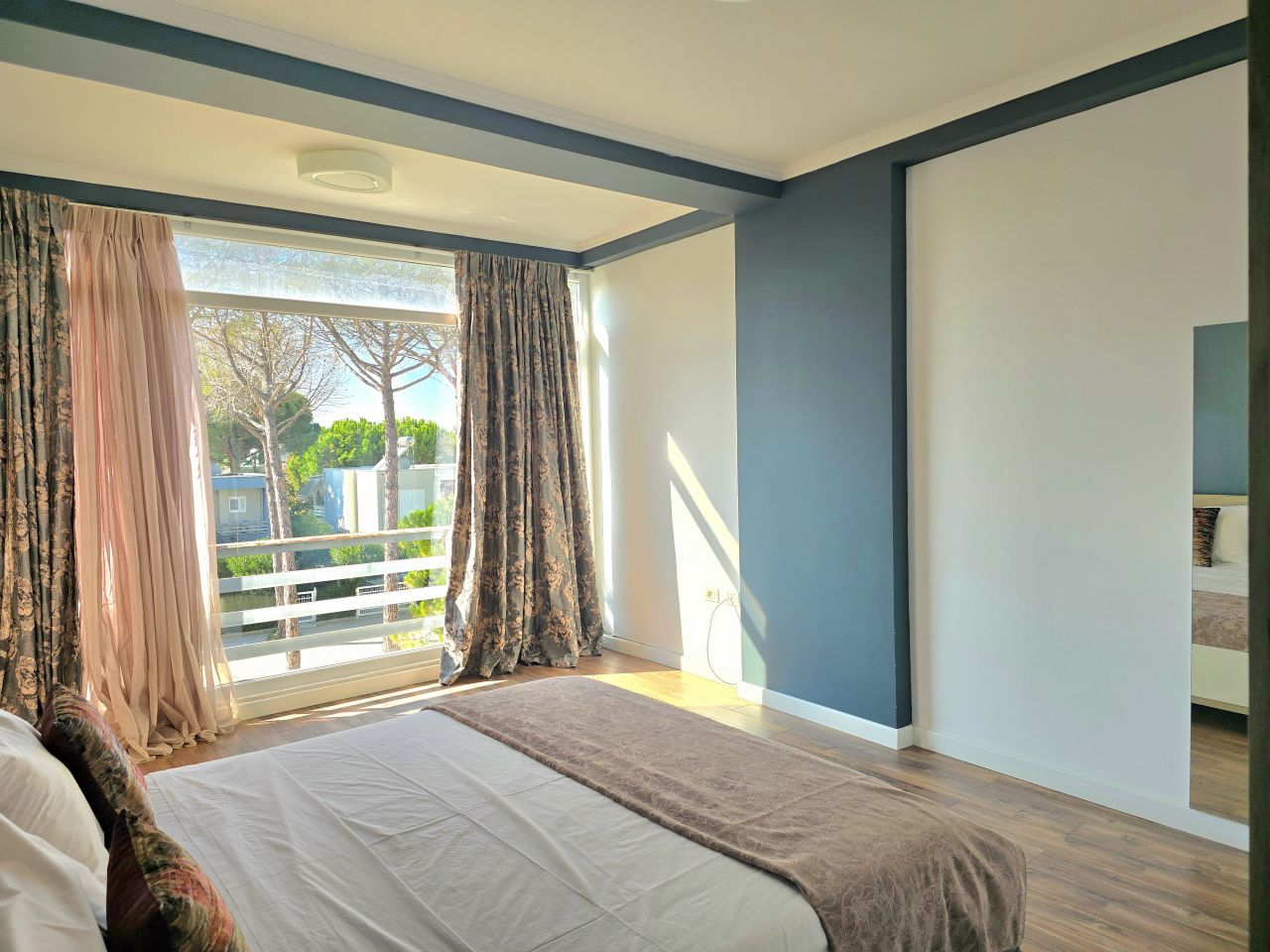 21 Lura 2 Resort Lalzi Bay Durrës 2015