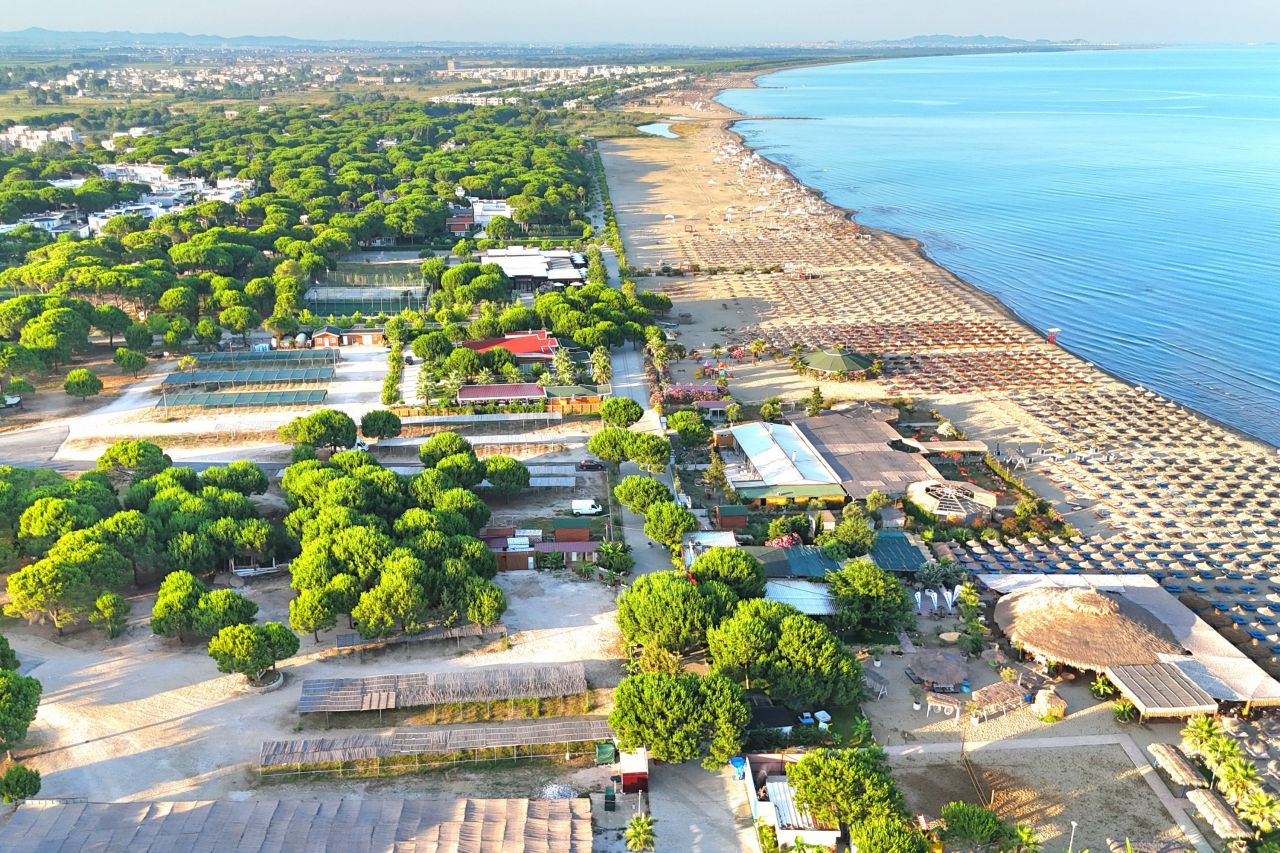 Villa Zur Ferienvermietung In Lalzit Bay Durres Albanien