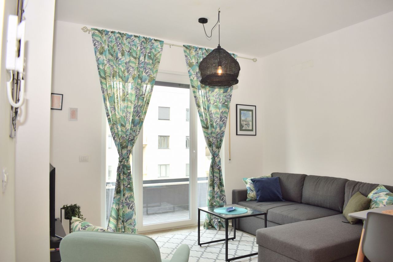Appartamento Con Una Camera Da Letto In Affitto A ValaMar Residences