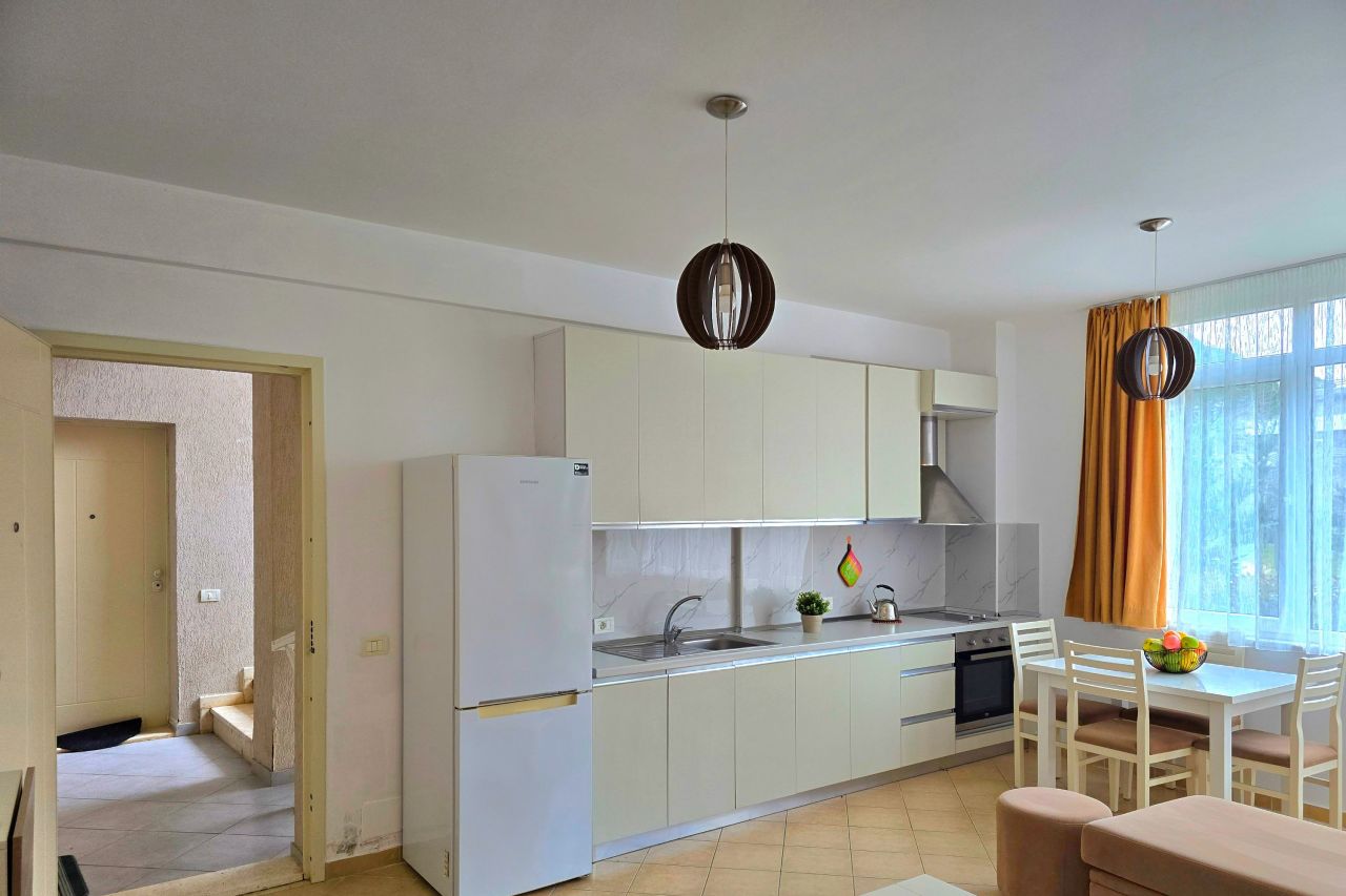 21 Lura 2 Resort, Gjiri i Lalzit, Durres 2015