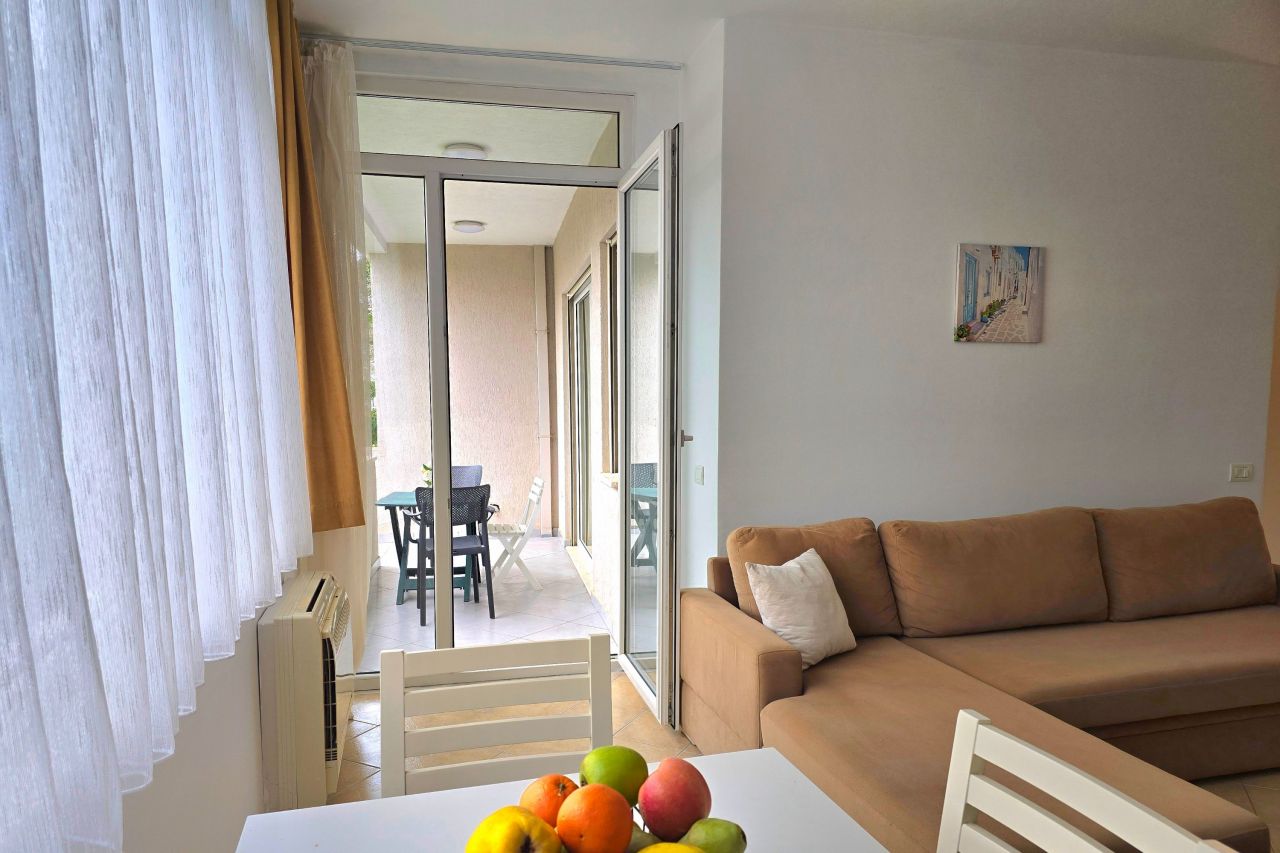 Holiday Apartment For Rent At Lura 2 Resort In Lalzit Bay Albania