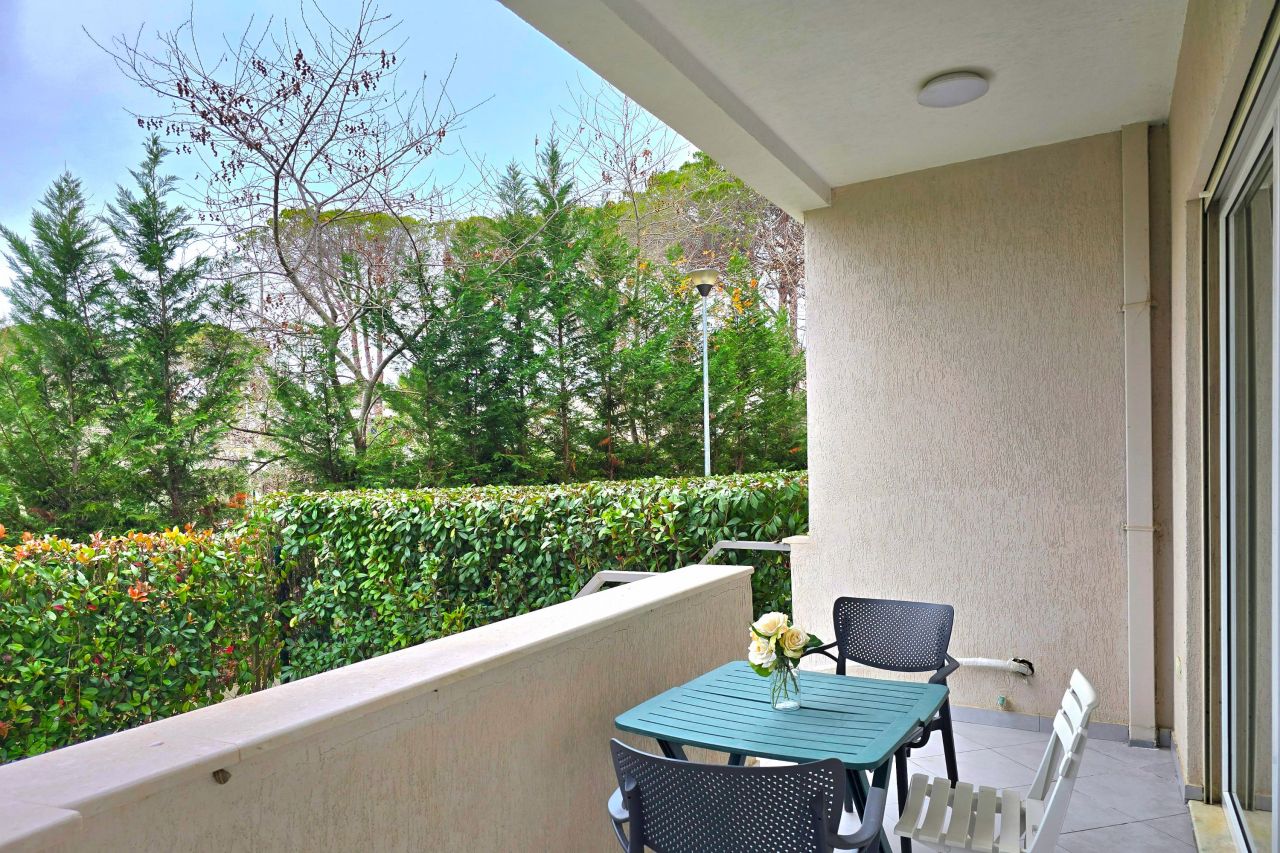 21 Lura 2 Resort, Gjiri i Lalzit, Durres 2015