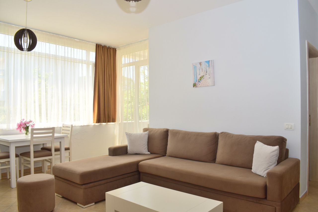 Holiday Rental Apartment At Lura 2 Resort In Lalzit Bay
