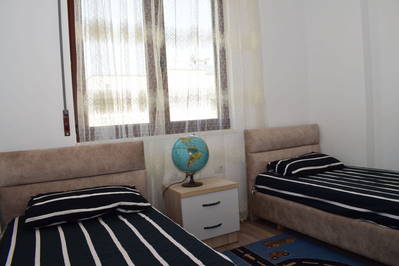 Ferienvilla Mit Drei Schlafzimmern Und Einem Garten Im Perla Resort In Lalzit Bay Durres Albania