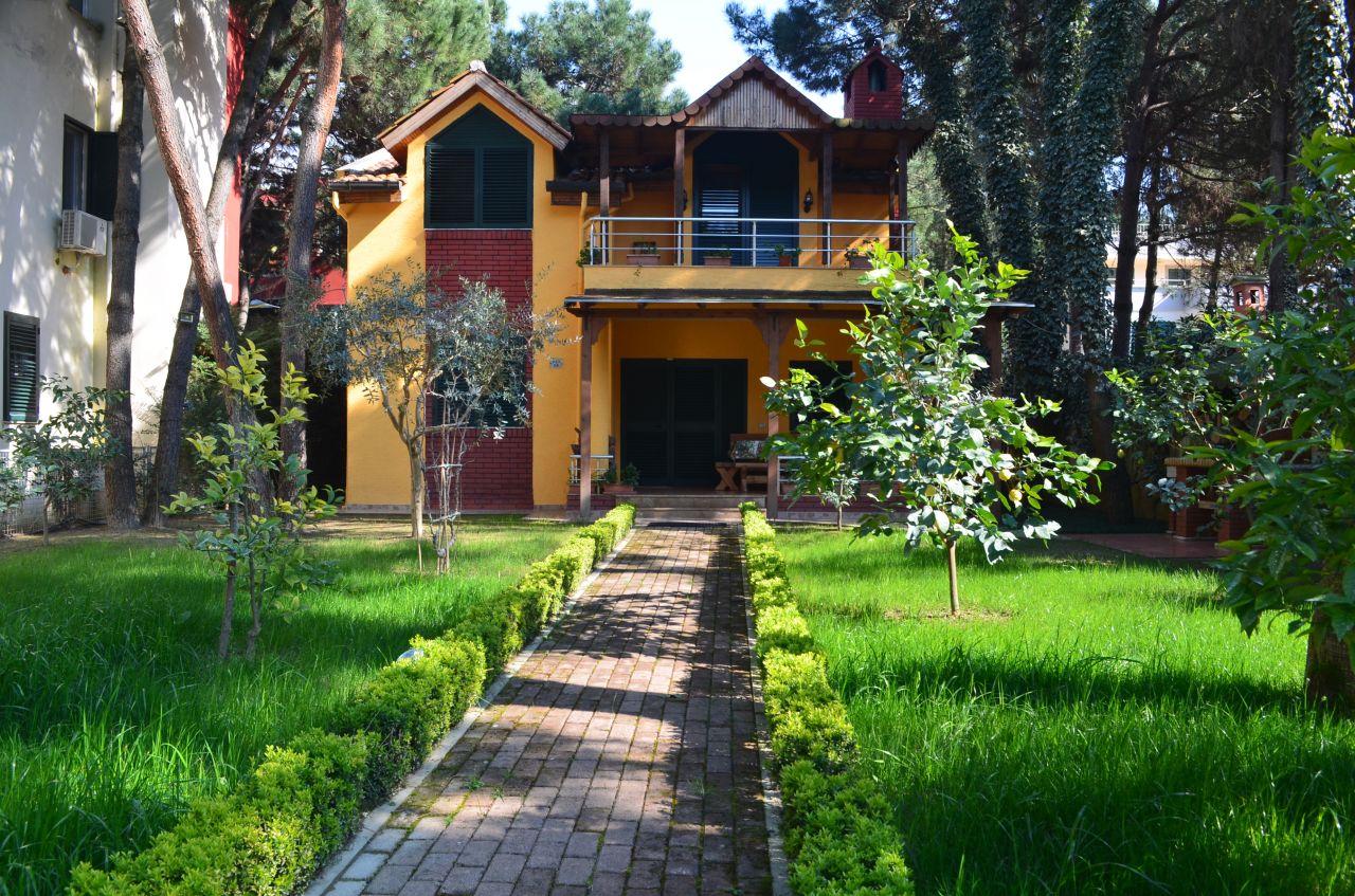kjøpe eiendom i Albania og kjøpe Villas i Durres i flotte forhold. Herlig feriested med sandstrand