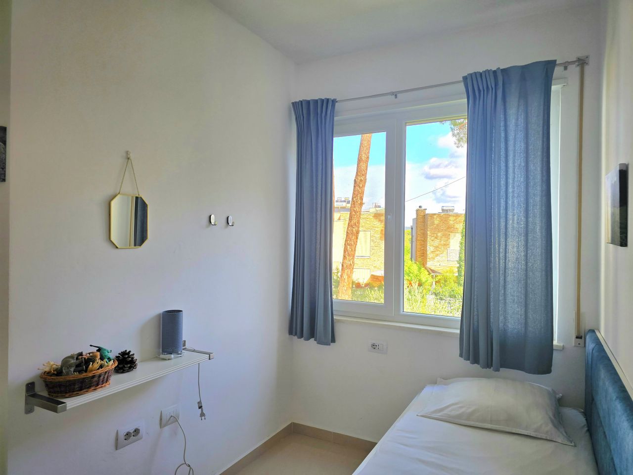 21 Lura 3 Resort, Gjiri i Lalzit, Durres 2015