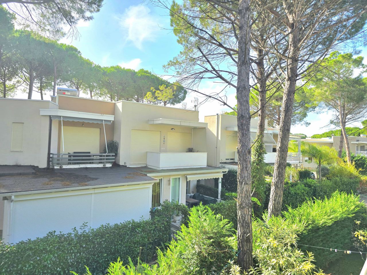 21 Lura 3 Resort, Gjiri i Lalzit, Durres 2015