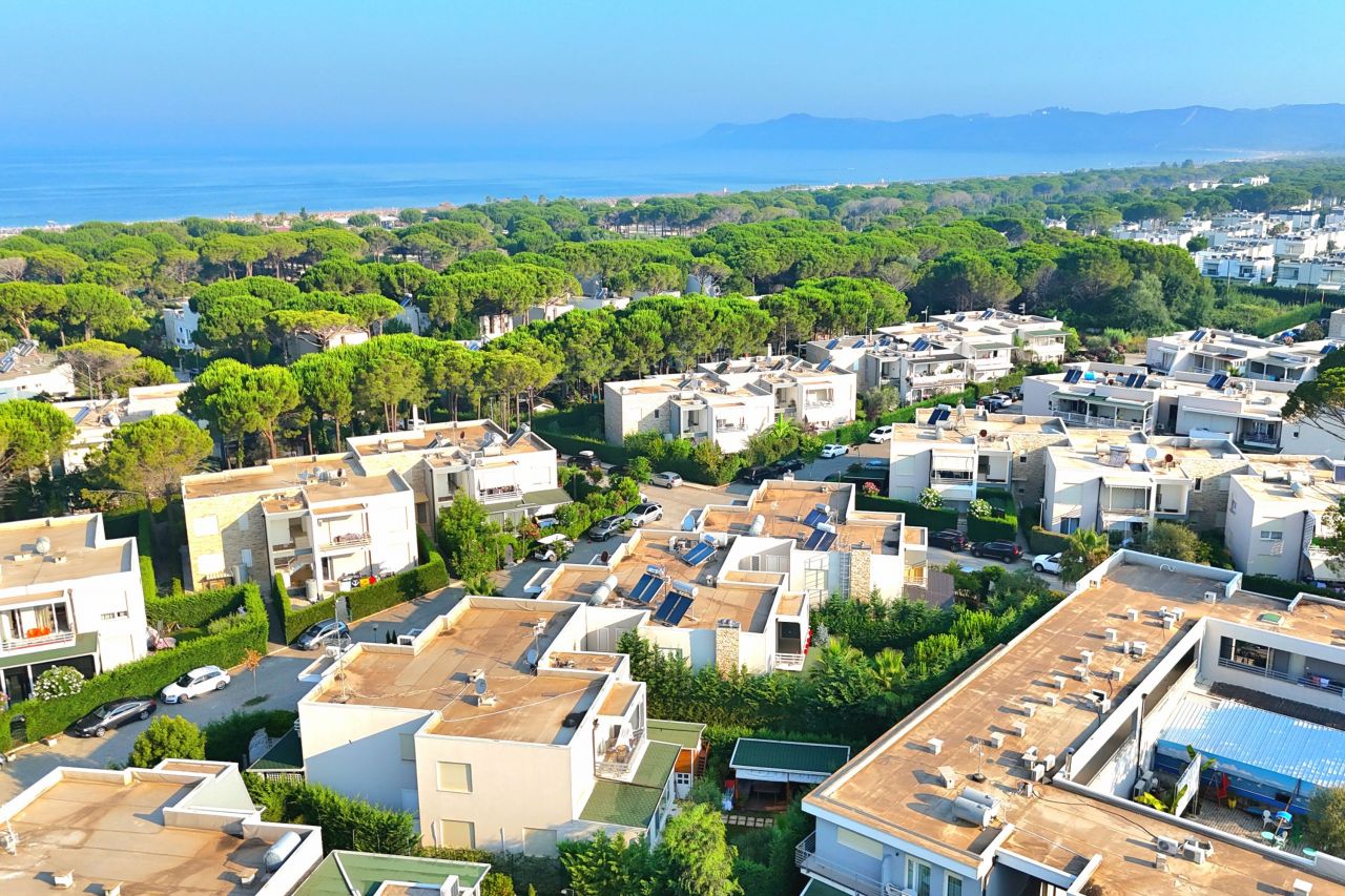 21 Lura 3 Resort, Gjiri i Lalzit, Durres 2015