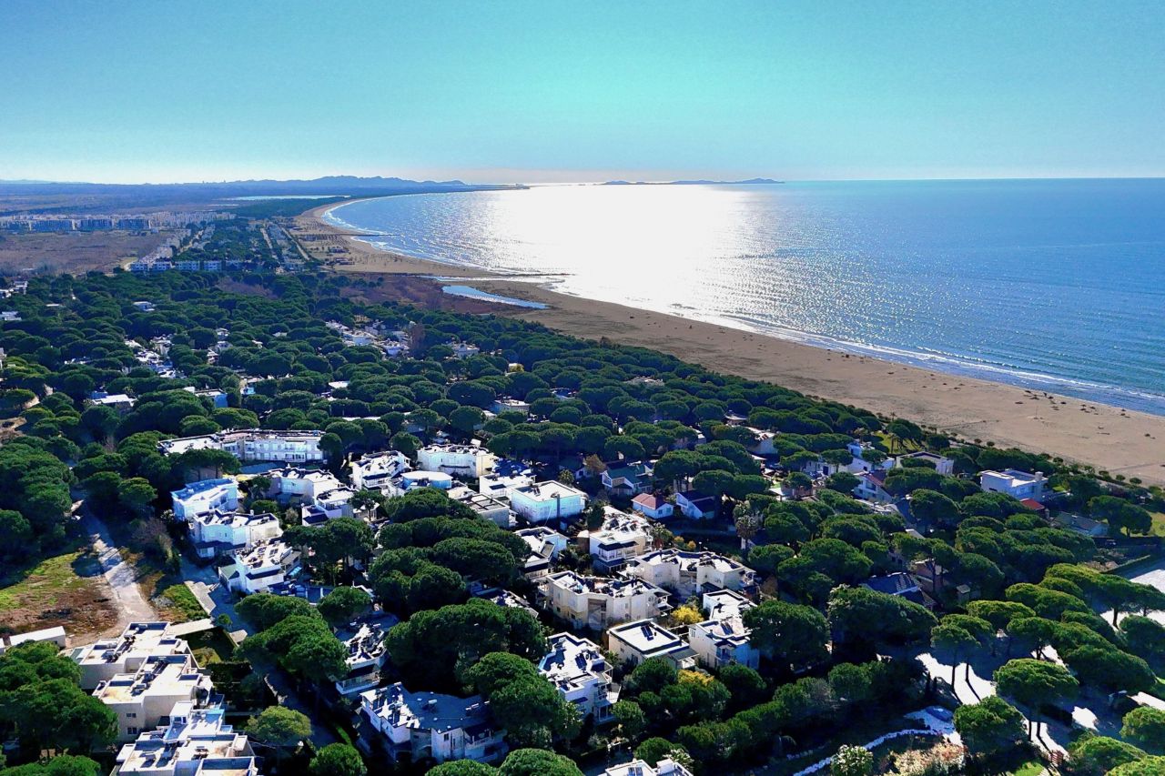 Leilighet Til Salgs På Perla Resort Lalzit Bay Durres Albania